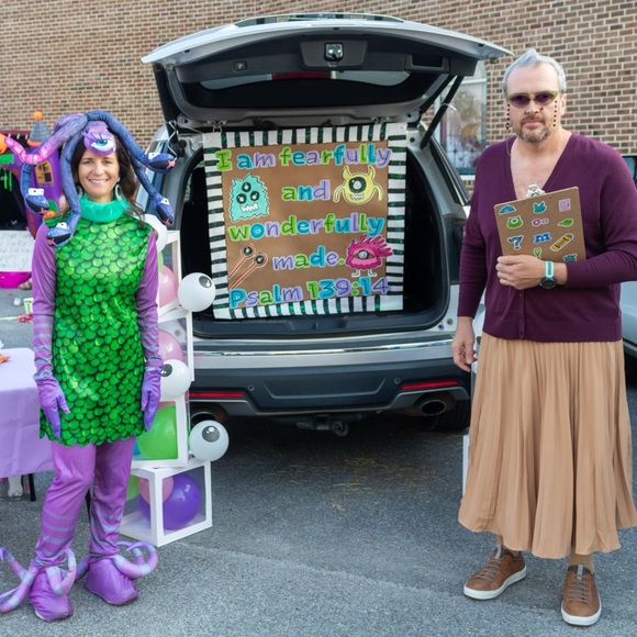 Monsters Inc. Celia Costume. - Picture 6 of 8